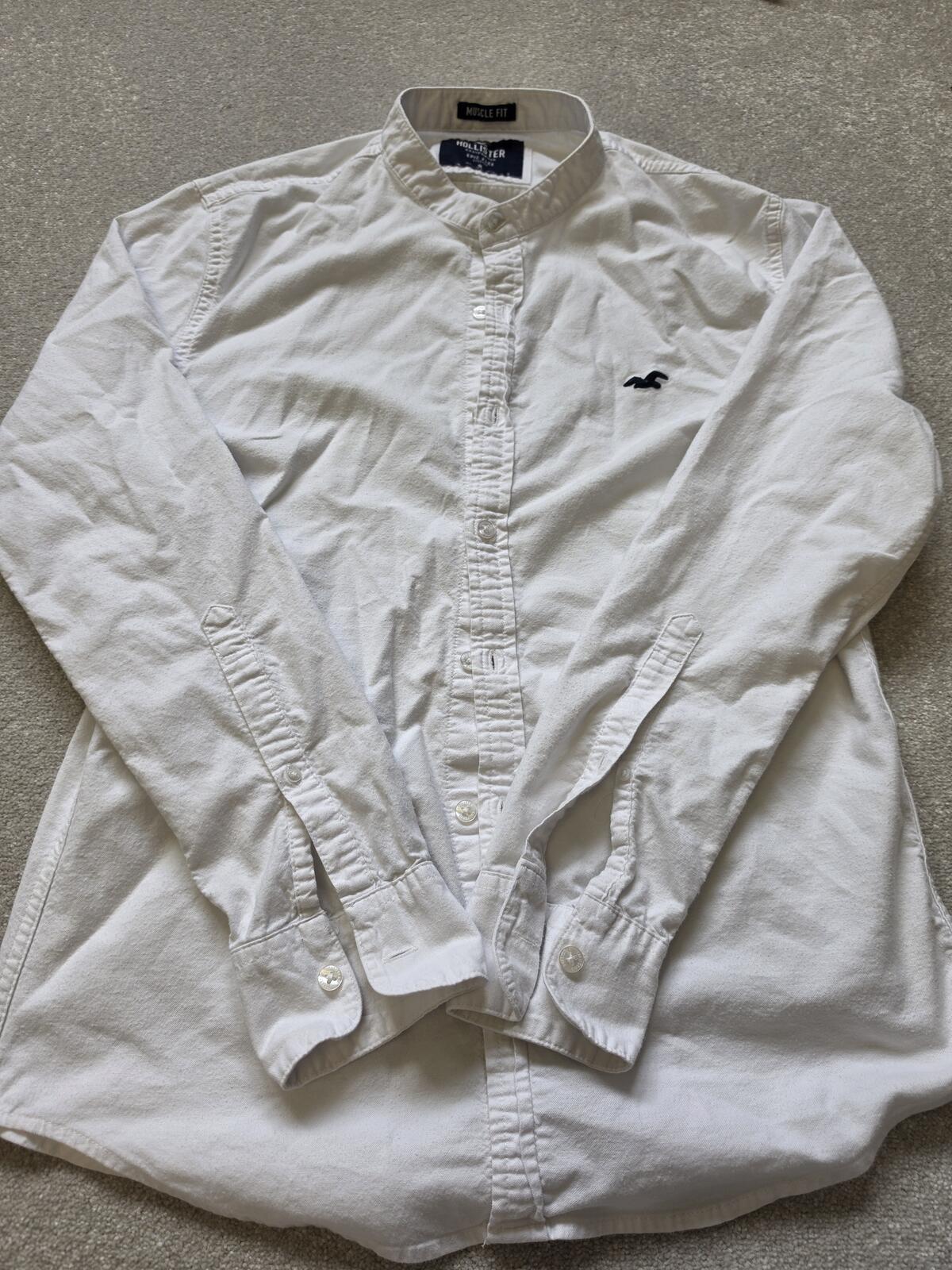Hollister Muscle Fit Epic Flex Stretch White Shirt Size S