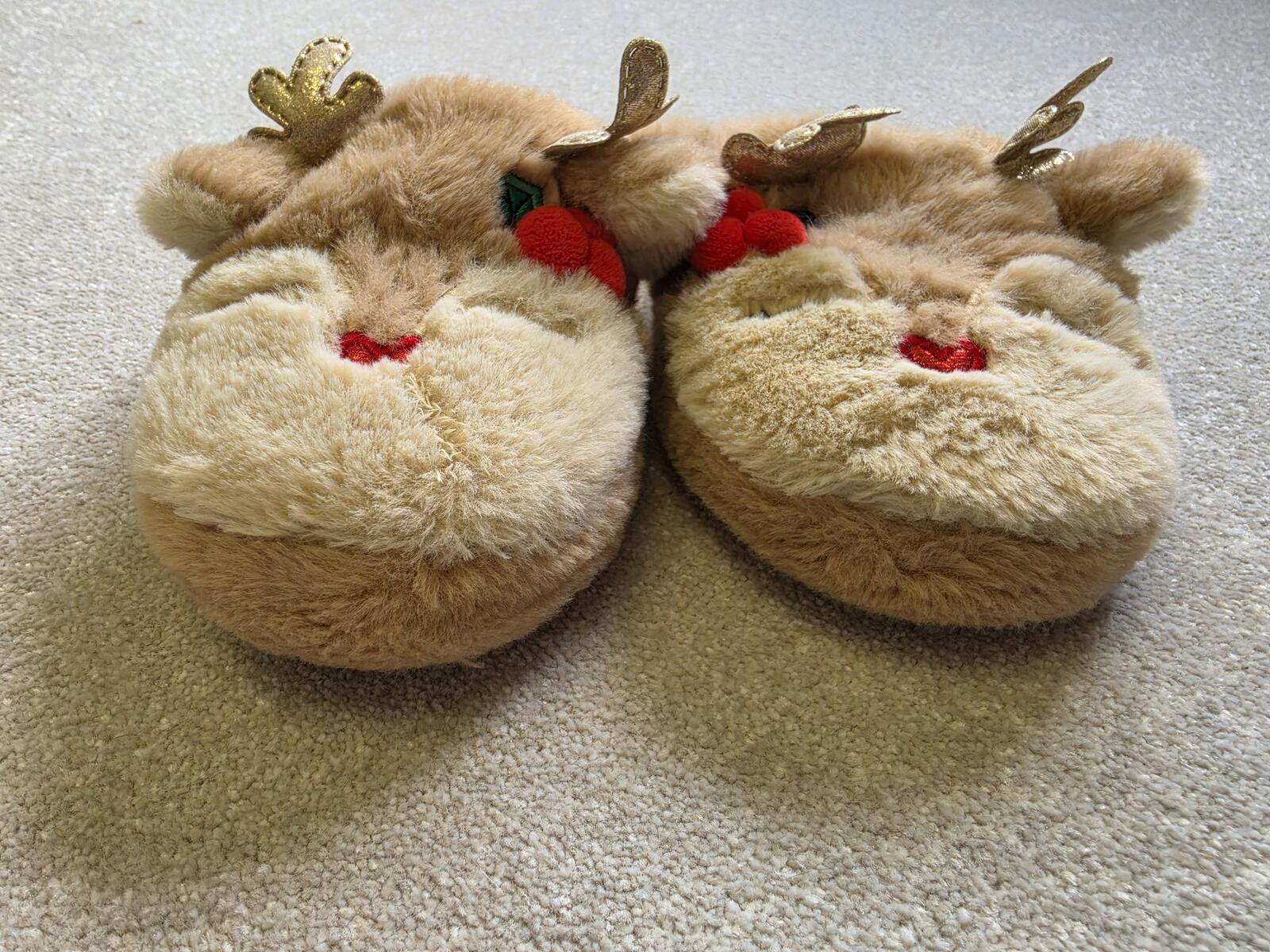 Brown Plush Reindeer Slippers Size 2