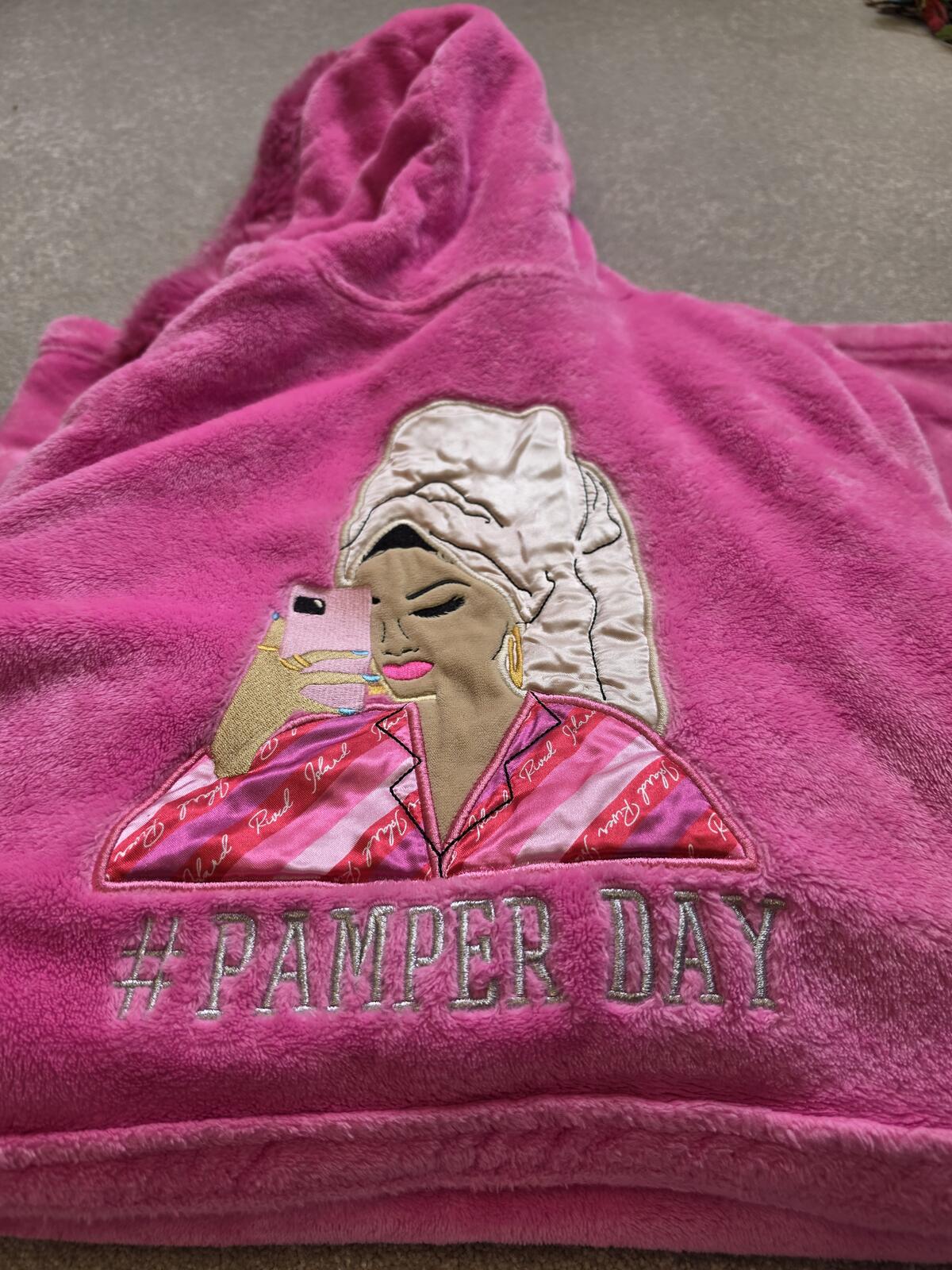 Pink Hooded Plush Bathrobe with #Pamper Day Embroidery Kids Age 12