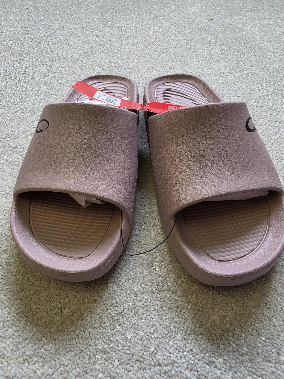 Crocs Classic Slide Sandals Size 6-6.5 Violet
